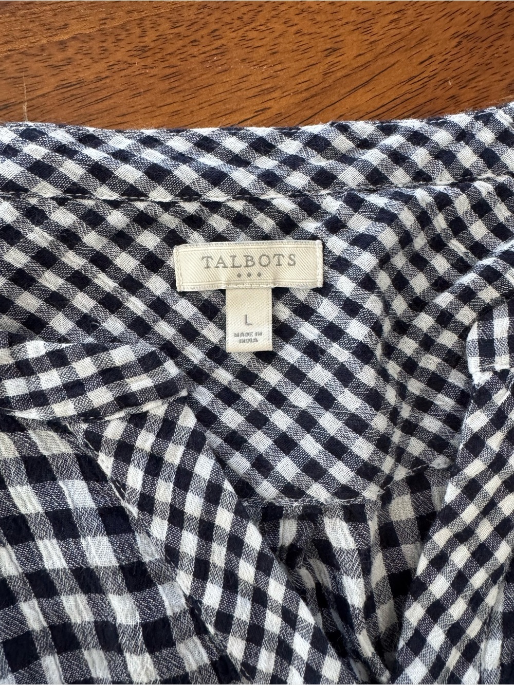 Talbots Navy Gingham Blouse Size L 100% Cotton Split Neck Casual Top - Picture 2 of 4